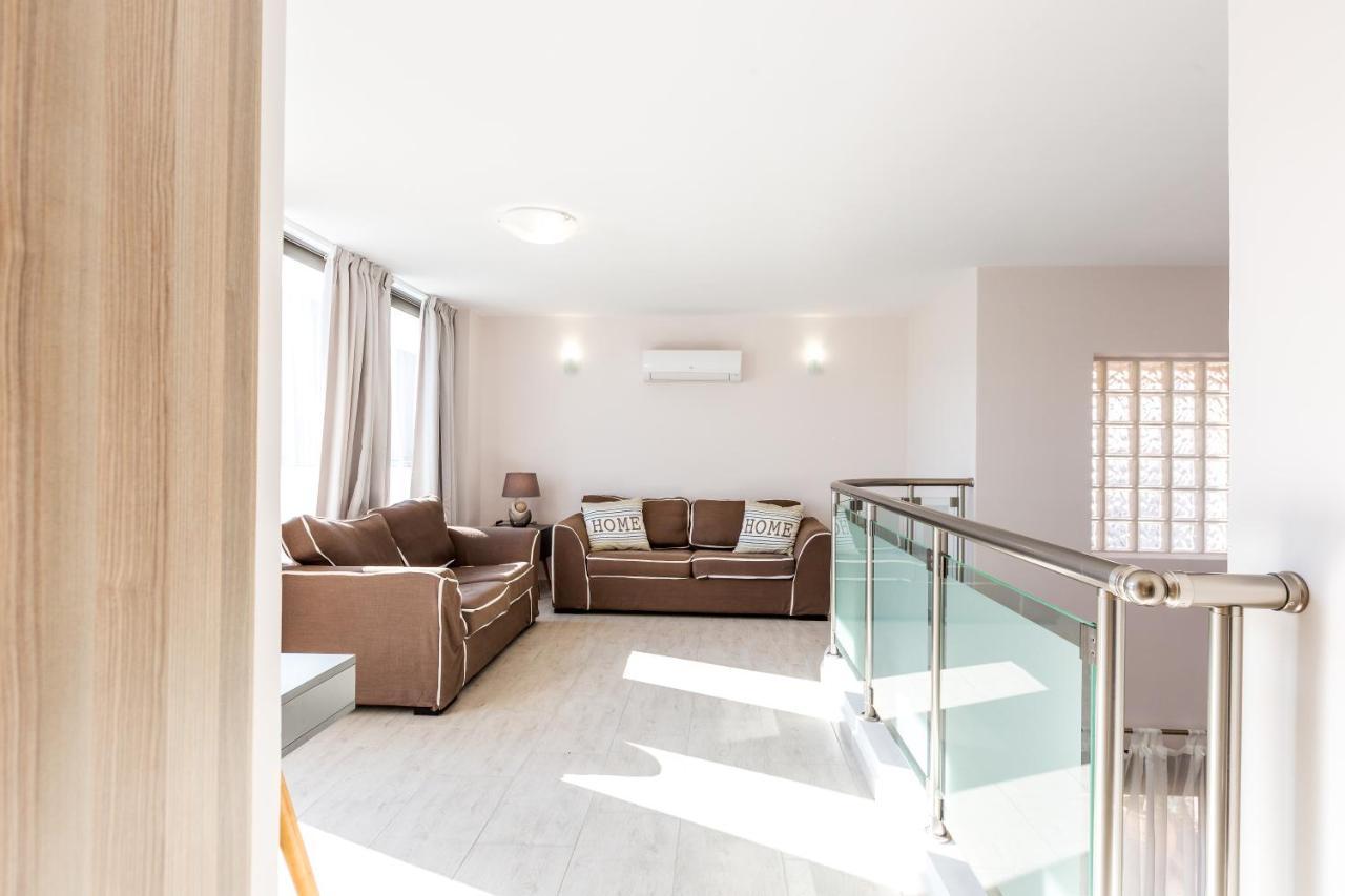 Peris Villa Kato Daratso Bagian luar foto